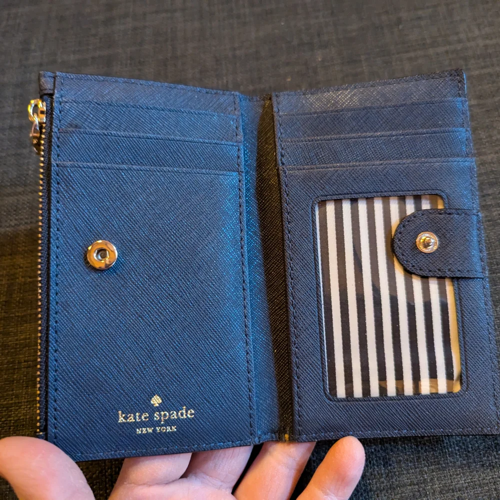 Matching Blue Kate Spade Crossbody Purse and Wallet Set - Picture 7 of 7